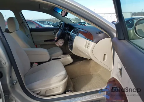 2008 Buick Lacrosse Cx from USA, damaged, VIN 2G4WC582881170459